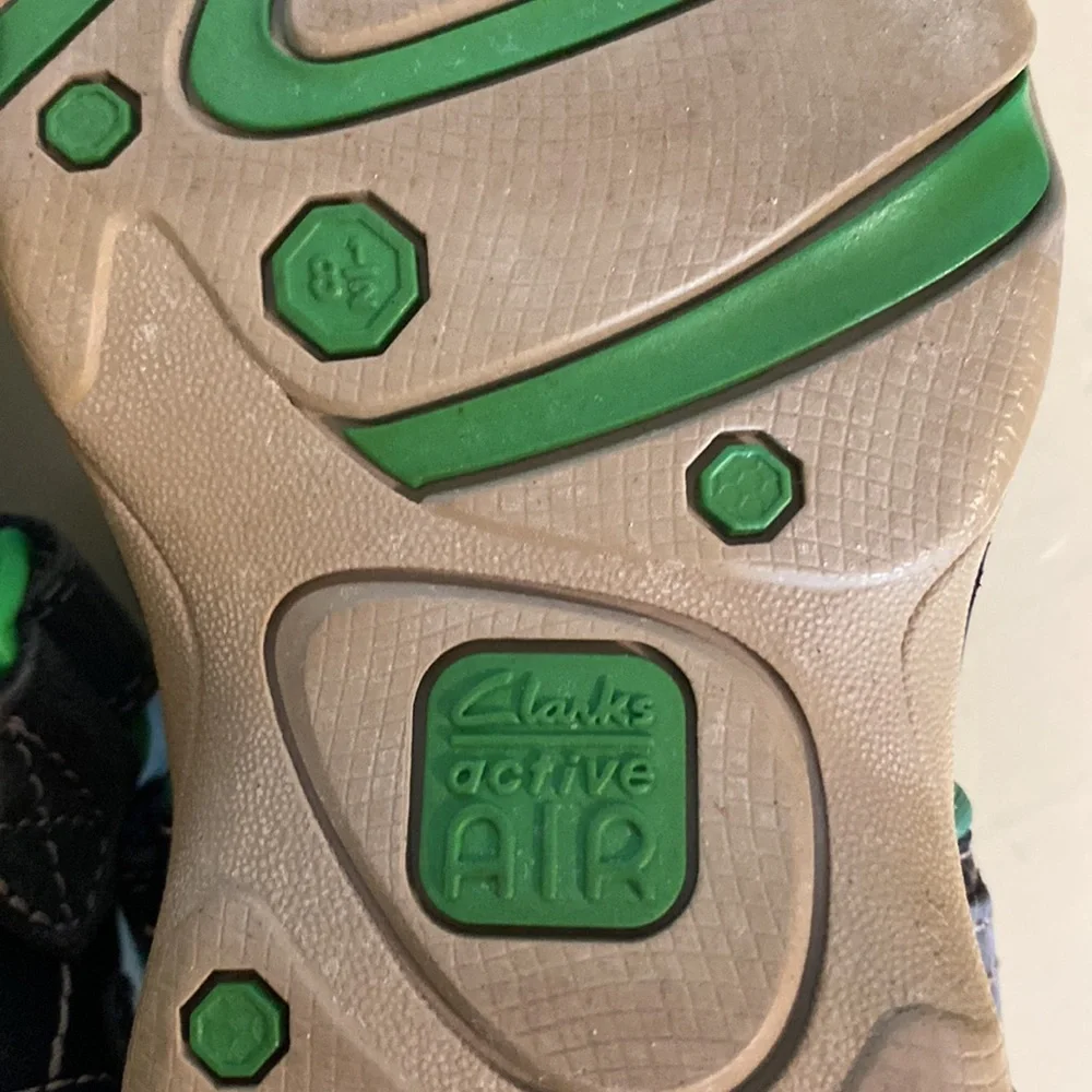 Clarks active air